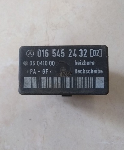 Реле обігріву заднього скла 0165452432 MERCEDES