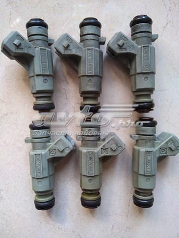 Форсунка дизельна в зборі, розпилювач + тримач 0280155744 BOSCH