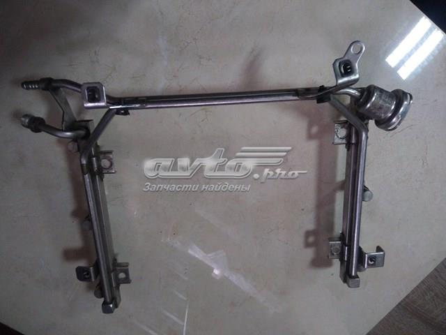 Паливна рампа 078133681R VAG