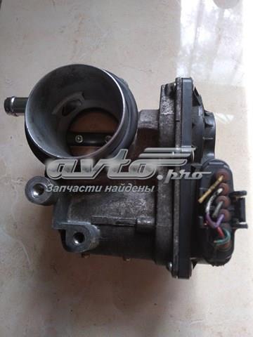 Блок дросельної заслінки 2203023010 TOYOTA