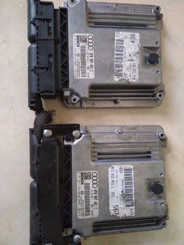 Модуль управління двигуном 4F0907401C VAG