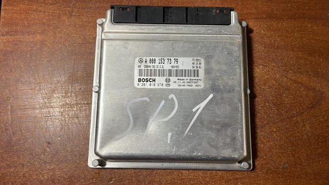 Мізки двигуна A0001537379 MERCEDES