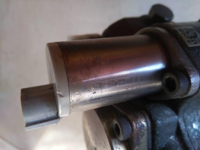 Клапан регулювання тиску палива DCRS300120 DENSO
