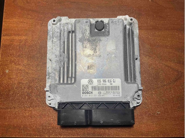 Блок двигуна EDC16U1 BOSCH
