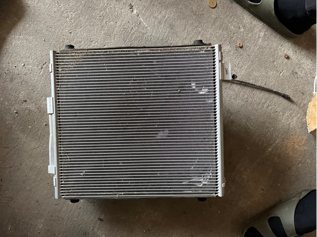 Радіатор охолодження кондиціонера 600761000B Tesla Model