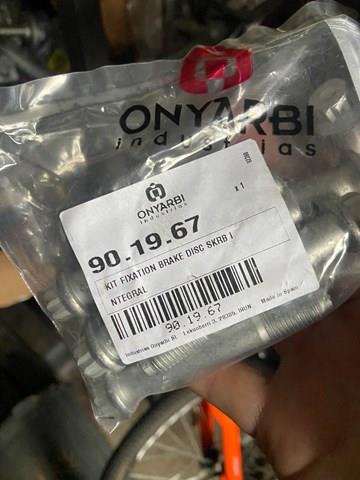 Болт супорта 901967 ONYARBI