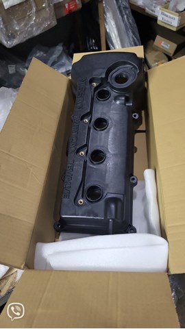 Кришка двигуна 132649F600 NISSAN