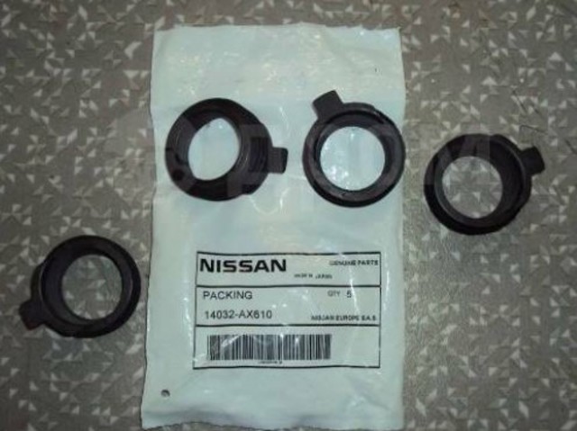 Подушка корпусу повітряного фільтра 14032AX610 NISSAN