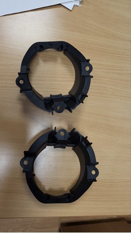 Кронштейн кріплення протитуманною фари, правої 5212542020 TOYOTA
