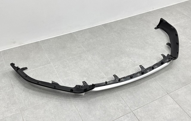 Спойлер переднього бампера 524350E020 TOYOTA