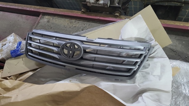Облицювання радіатора 5310142361 TOYOTA