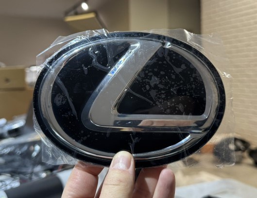 Емблема решітки радіатора 5314133170 TOYOTA