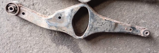 Штанга реактивна 5513095F0A NISSAN