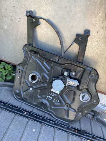 Склопідйомник передньої лівої двері 80771JD20A NISSAN