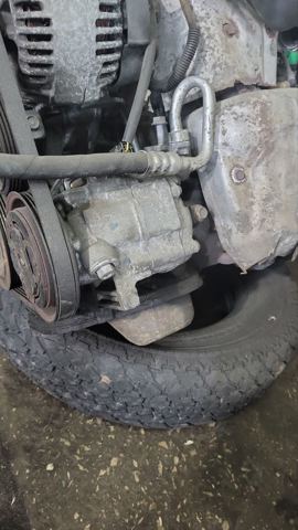 Насос кондиціонера 92600AX80A NISSAN