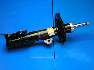 Стійка передня права 1064001257 GEELY