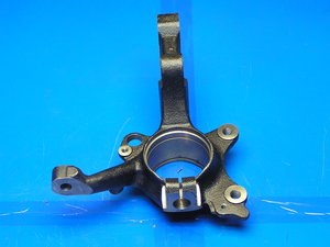 Цапфа поворотного кулака A113001011AB CHERY