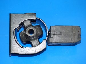Подушка передньої опори двигуна BYDF3D1001110 BYD