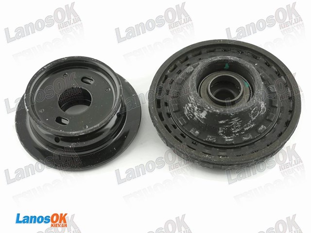 Подушка амортизатора переднього 95227628 GM