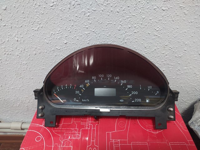 Щиток приладів додатковий 09052680091 MERCEDES