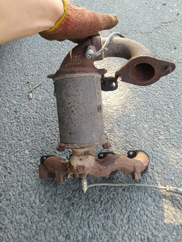Газопроводи (колектор випускний) 1329252 FORD