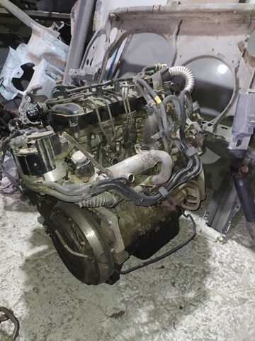 Головка циліндрів 1767479 FORD