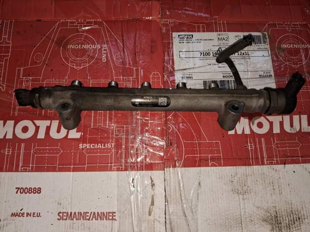 Розподільник палива 3140027400 HYUNDAI