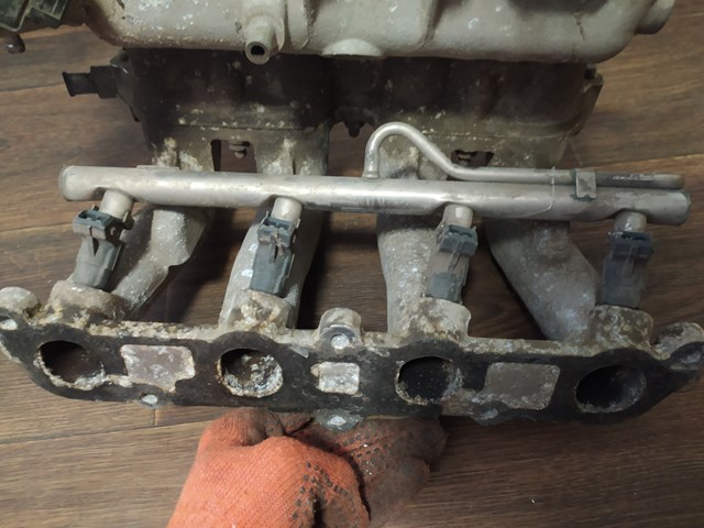 Форсунки електромагнітні 480EF1112010 CHERY