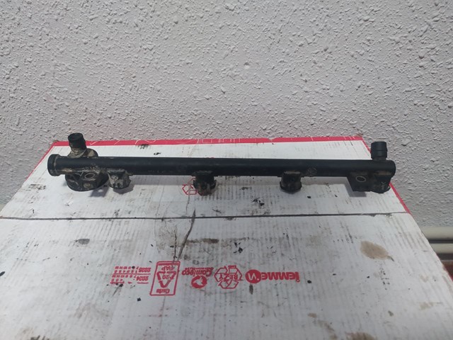 Паливна рампа 7700112519 RENAULT