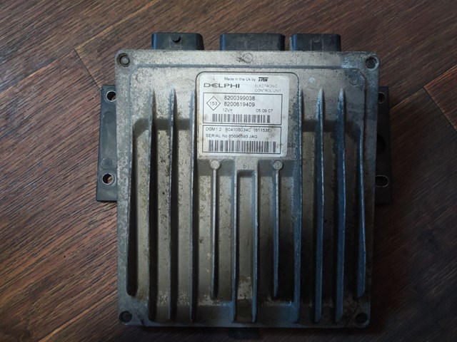 Блок двигуна 8200399038 DELPHI