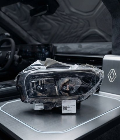 Фара комбінована, передня 260101001R RENAULT