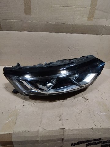 Основна фара - вставка 260109289R RENAULT