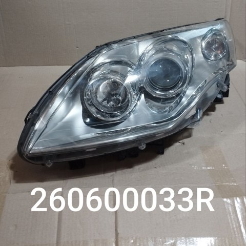 Фара ліва передня 260600033R RENAULT