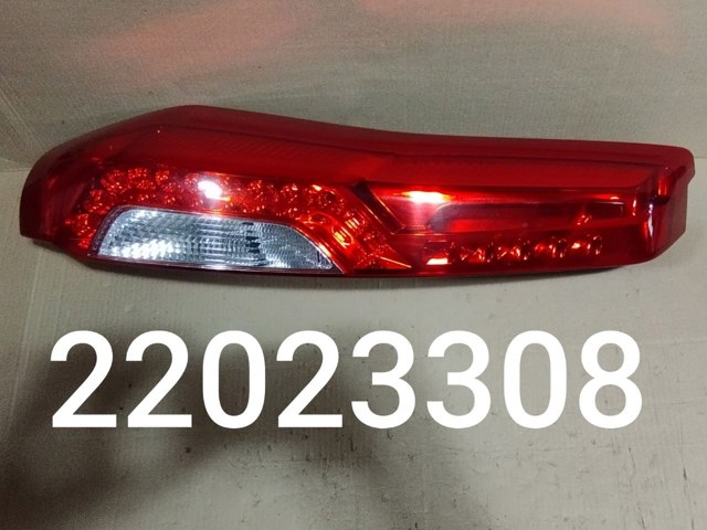 Задній правий стоп 265503UB0A NISSAN
