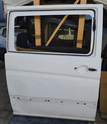 Двері бічні (зсувні), права 6397301805 MERCEDES