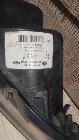 Фара комбінована, передня 6M2113W029AK FORD