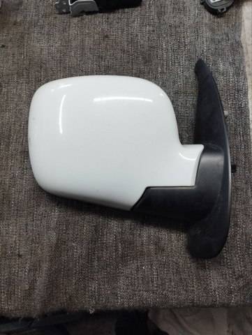 Праве бокове дзеркало 7701068836 RENAULT