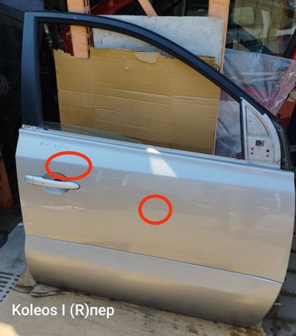 Дверка передня права 801000030R RENAULT