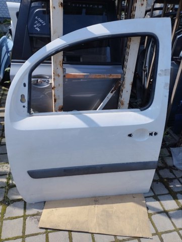 Двері кабіни 801015880R RENAULT