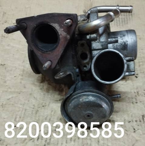 Турбонаддув 8200398585 RENAULT
