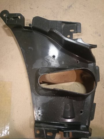 Дефлектор переднього бампера, правий 51117421874 BMW