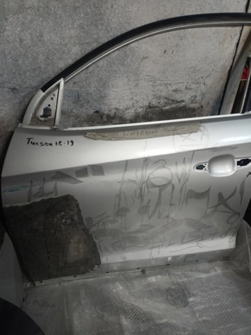 Водійські двері 76003D3001 HYUNDAI