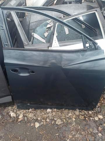 Дверка передня права 76004N9000 HYUNDAI