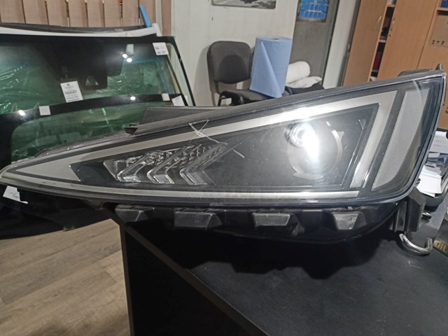 Фара 92101F2600 HYUNDAI