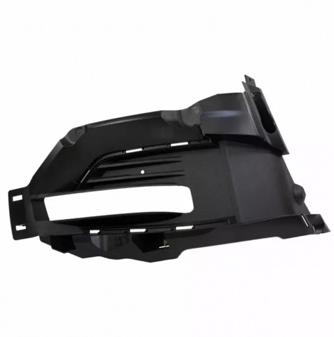 Заглушка ПТФ бампера переднього права LB5Z15266AA MARKET (OEM)