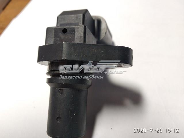 Датчик положення (оборотів) коленвалу J5T31671 MITSUBISHI