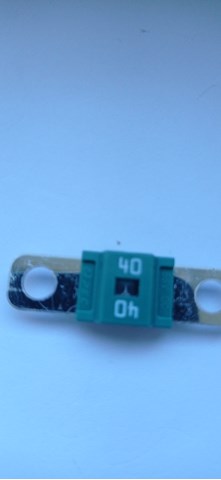 Запобіжники (електричних ланцюгів) LR019903 LAND ROVER
