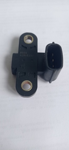 Датчик управління двигуном MR985119 TIS