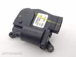 Двигун заслінки печі 1699371 FORD