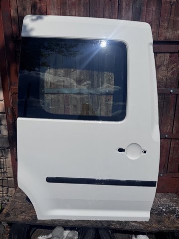 Двері бічні (зсувні), права 2K5843108A VAG
